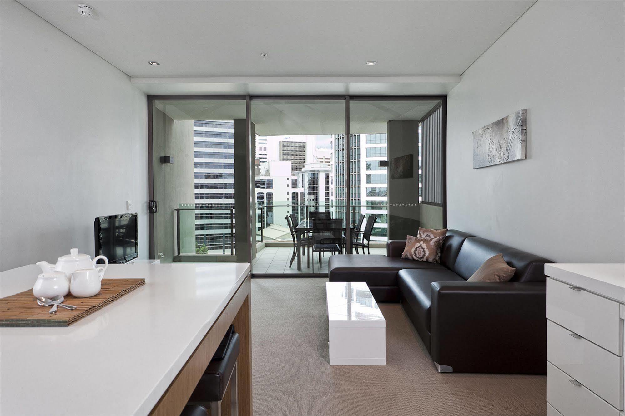 Quattro On Astor Apartments Brisbane By Restt Esterno foto